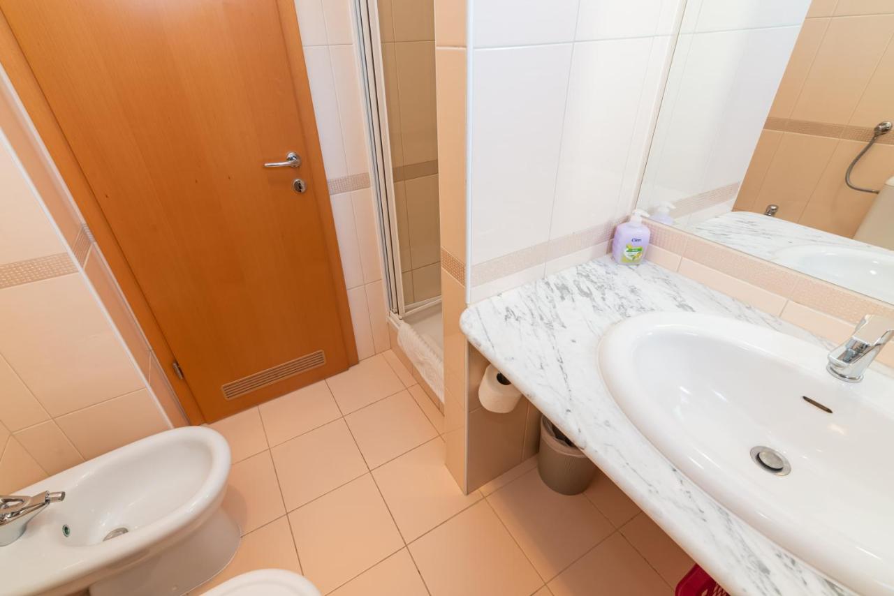 Apartment Mimoza 6, Baska, Krk Экстерьер фото