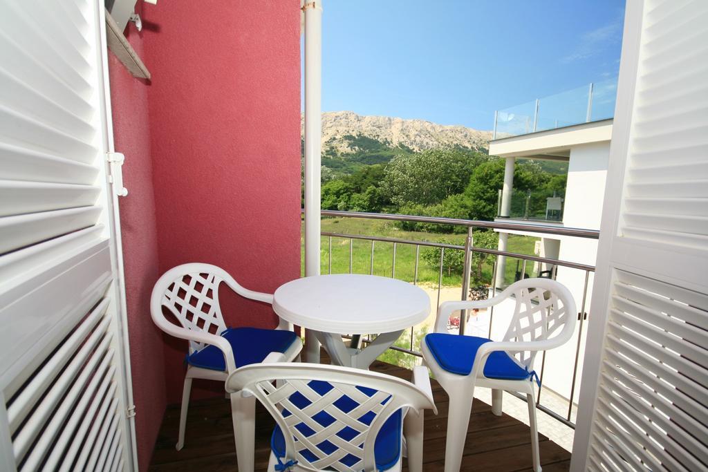 Apartment Mimoza 6, Baska, Krk Экстерьер фото